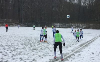 Schneespiele im Waldstadion – Kein guter Untergrund für unsere D-Junioren