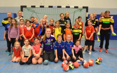 wE-Jugend trainiert mit Bundesliga-Damen des BVB