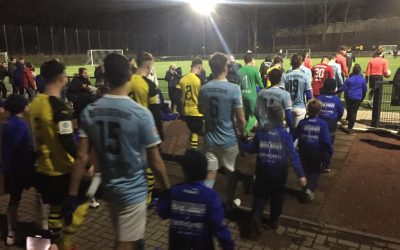 F3 und E2-Junioren – Einlaufkinder beim Spiel des ASC gegen die U19 des BV Borussia Dortmund