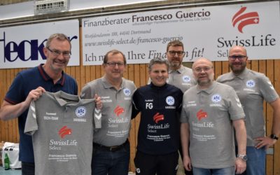 Swiss Life Select stattet das ASC 09-Tech-Team mit schicken Polos aus