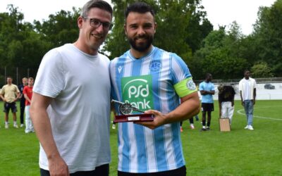 3:2 gegen Ahlen: ASC 09 beendet Saison mit Maxi-Tor und besonderem Stiepi-Moment