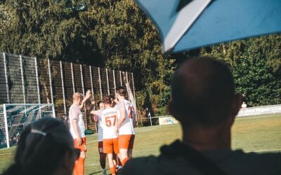 Hecker-Cup 2025, Tag 3: Kirchhörde und Westfalia lösen das Viertelfinal-Ticket