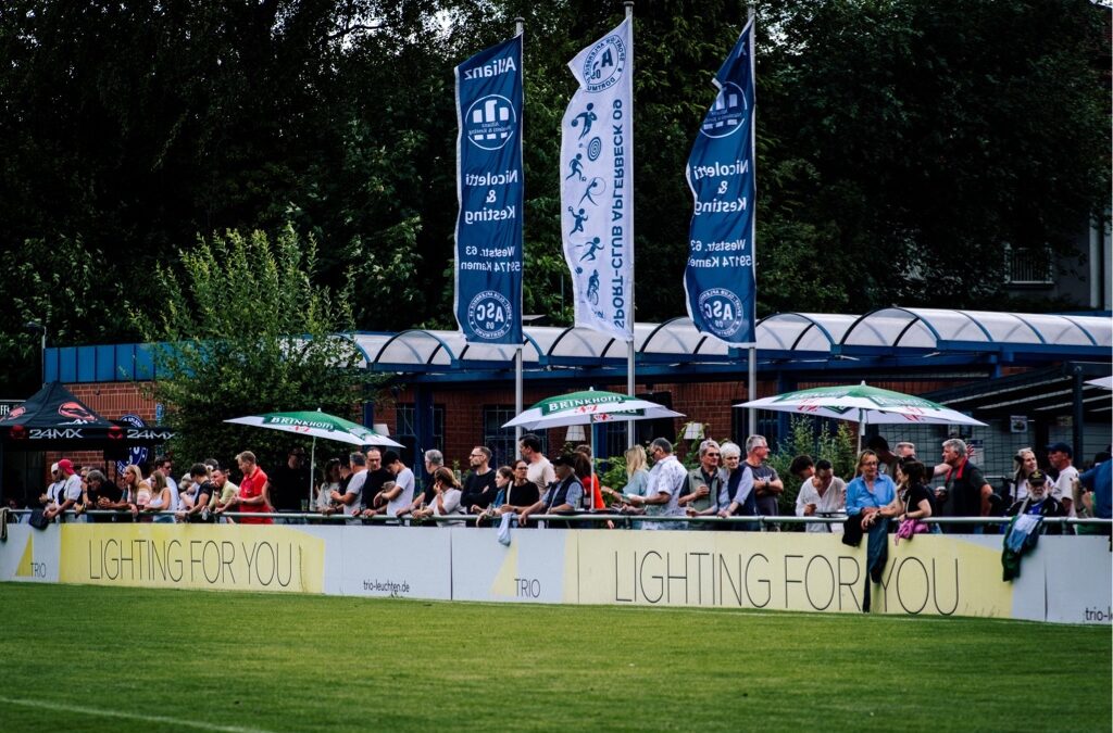 Hecker-Cup 2025, Tag 4: Schüren macht Gruppensieg klar – Brünninghausen auf der Couch weiter