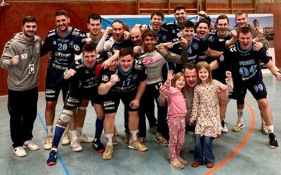 Handball: Herren 1 nach Sieg und Patzern der Konkurrenz voll im Titelrennen – Enttäuschung für Damen 1